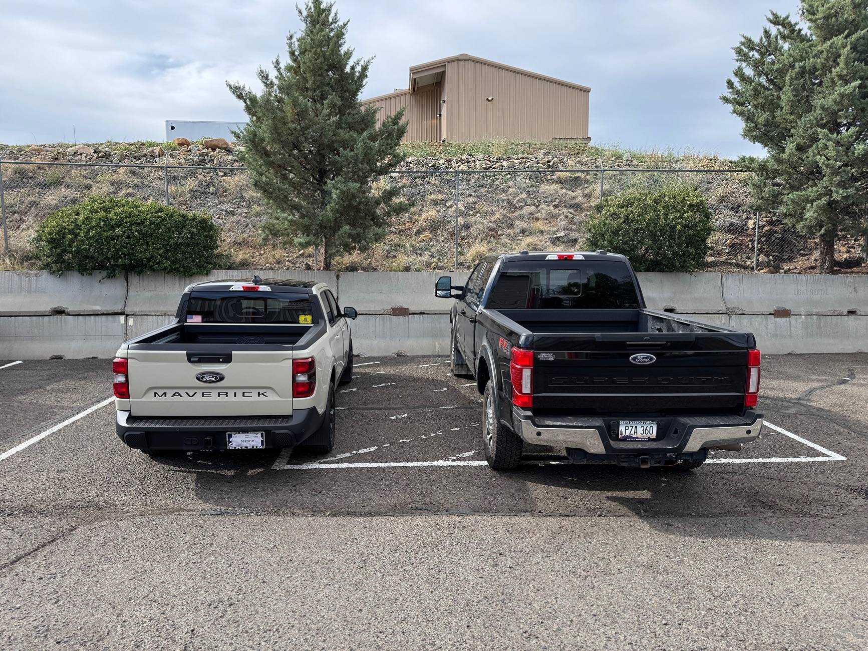 Ford Maverick Post your Maverick next to ridiculously large trucks - photos thread IMG_3251