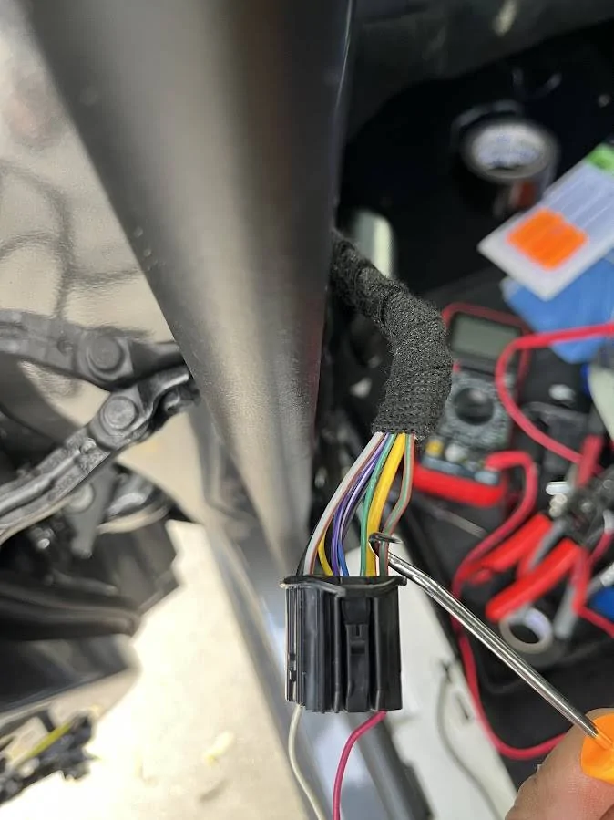 Ford Maverick Installed Power Locks on Tailgate of 2025 Maverick XL Wire 2