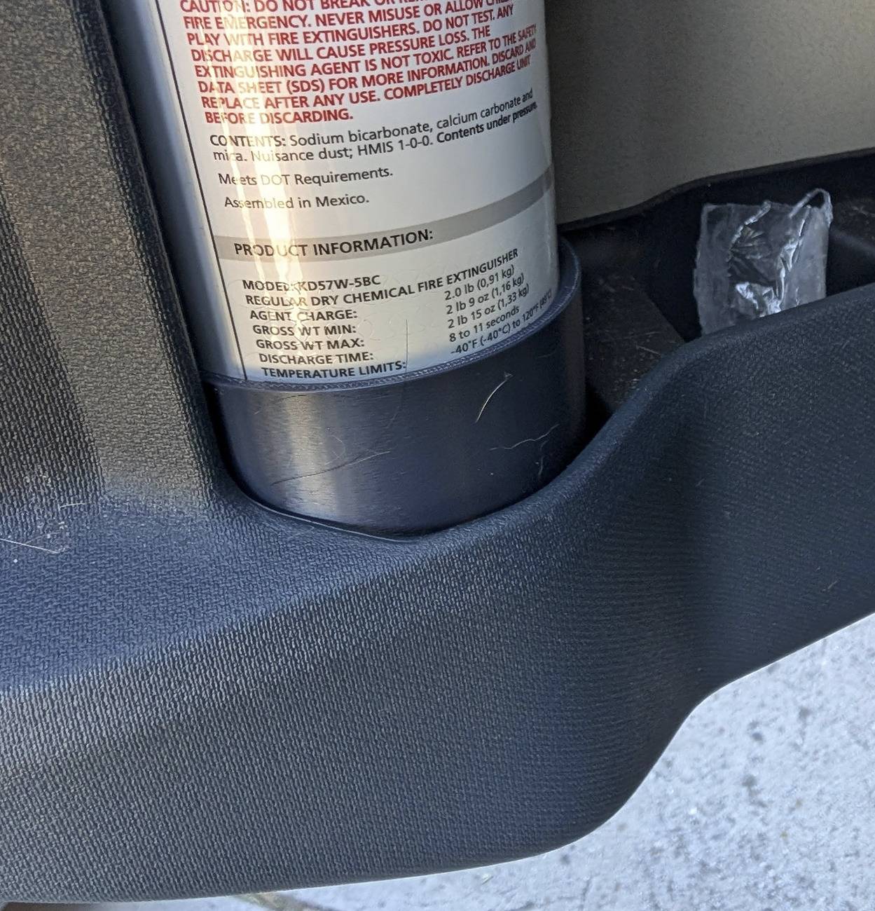 Ford Maverick Fire extinguishers perfect fit for Maverick door's water bottle holder PXL_20250520_014210049