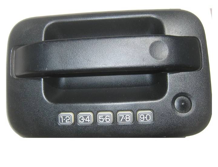 Ford Maverick Driver door handle keyhole cover "button" 20250520_070901
