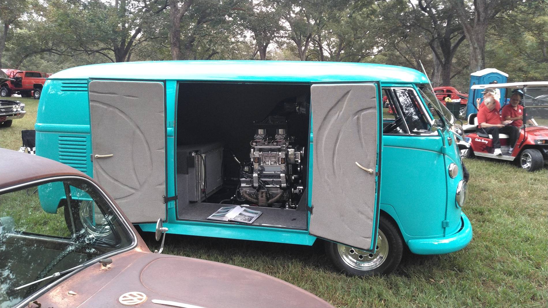 VW.JPG
