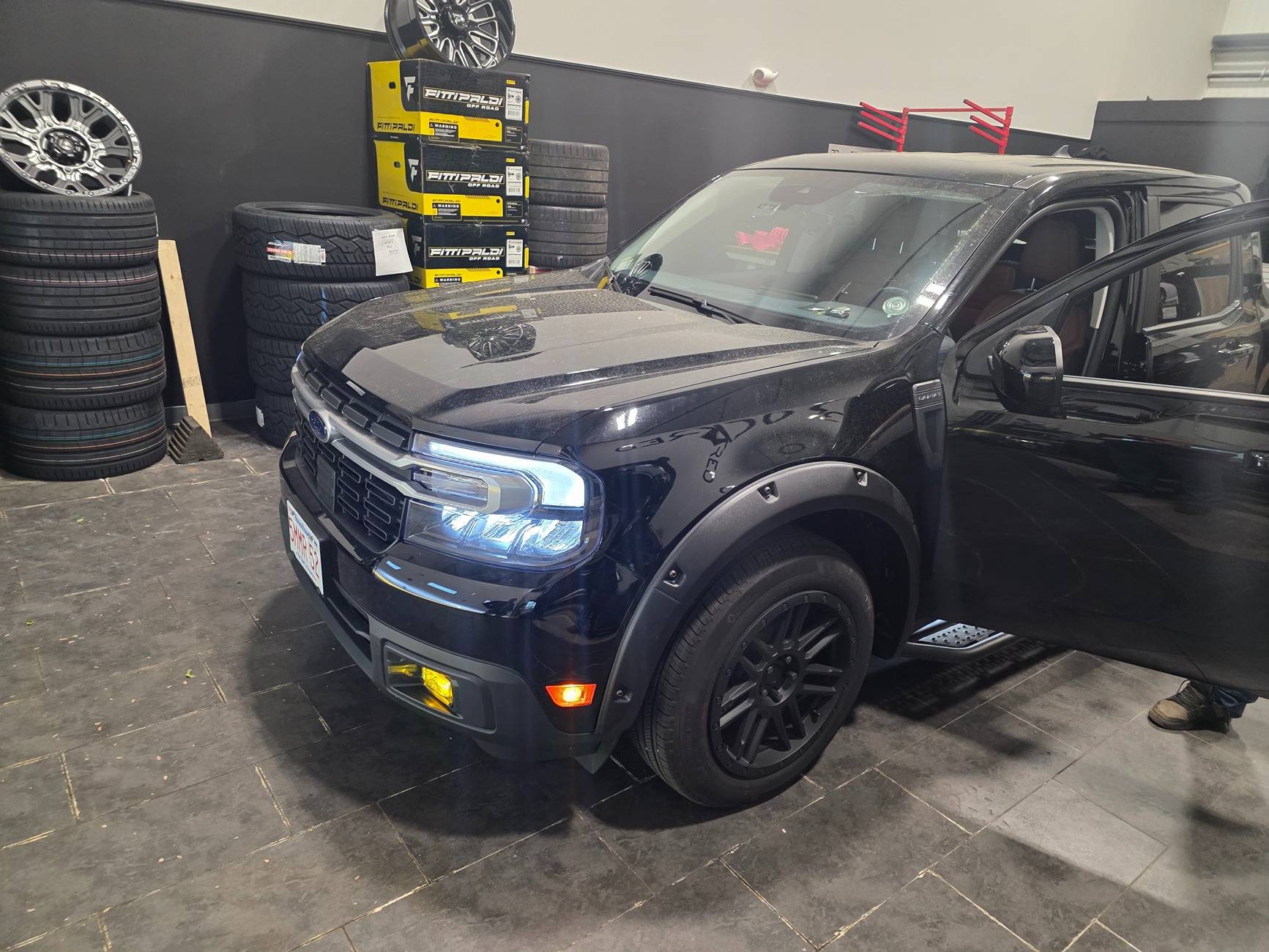 Ford Maverick SHADOW BLACK Maverick Photos Thread 20250519_154031