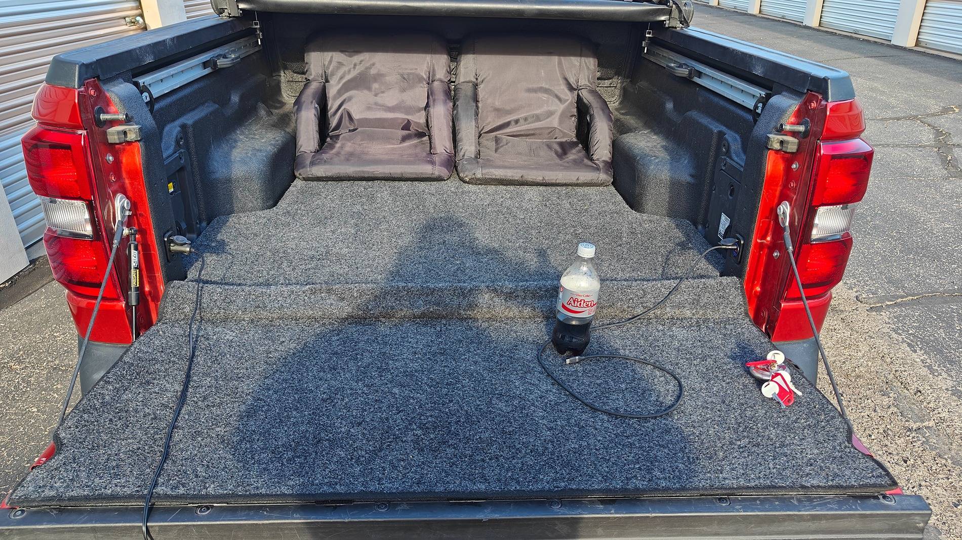 Ford Maverick Feeling like the bed is well equipped and useful.. 1000074893
