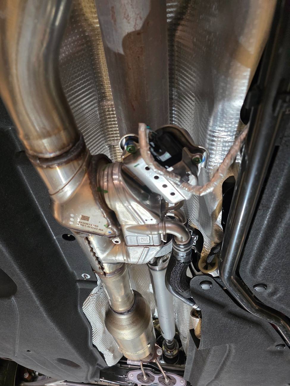 Ford Maverick 2025 Hybrid AWD underside pictures. Exhaust heat exchanger