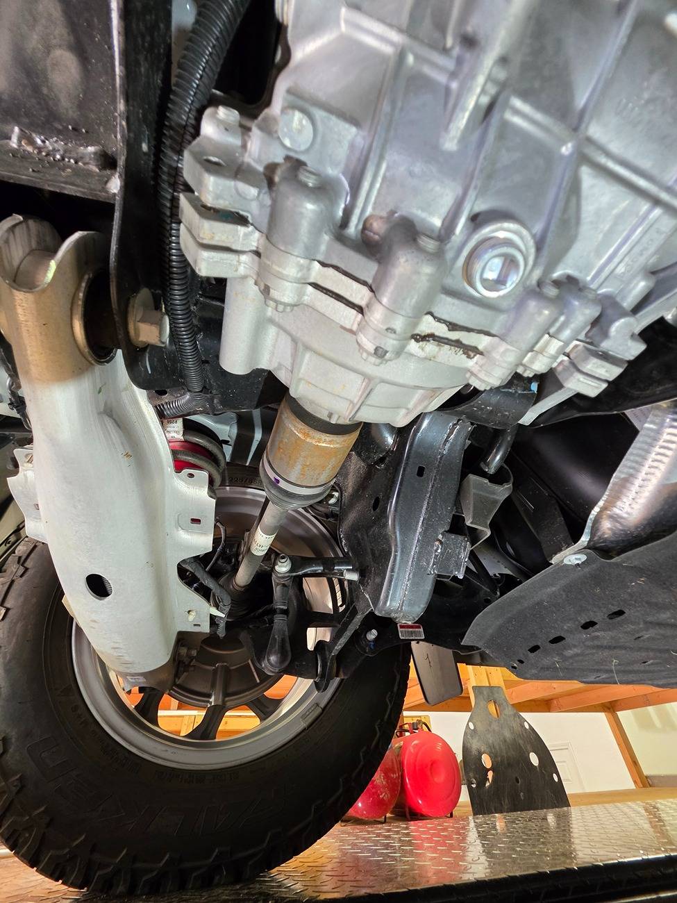 Ford Maverick 2025 Hybrid AWD underside pictures. RDU  rear lower control arm