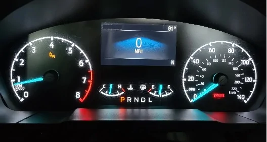 Ford Maverick Analog gauges MY2022-2024 dash