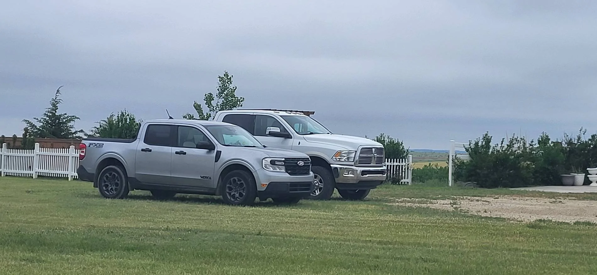 Ford Maverick Post your Maverick next to ridiculously large trucks - photos thread 20250527_133829