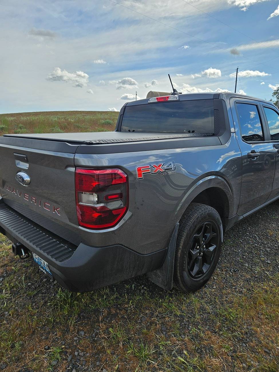Ford Maverick Lariat headlights swap install onto XLT? 20250512_164403