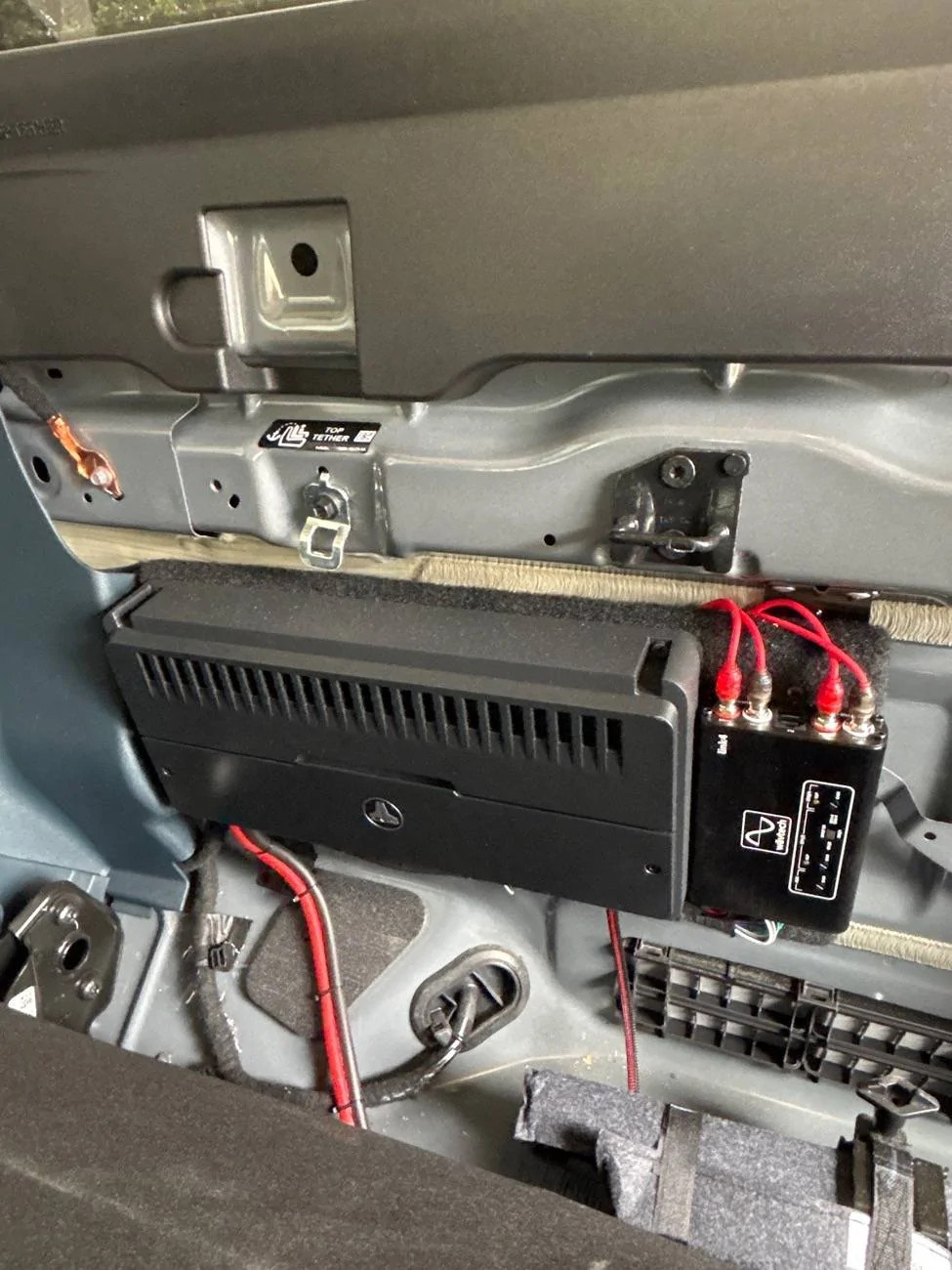 Ford Maverick Under Back Seat Subwoofer Box Dimensions (XLT Eco) imag