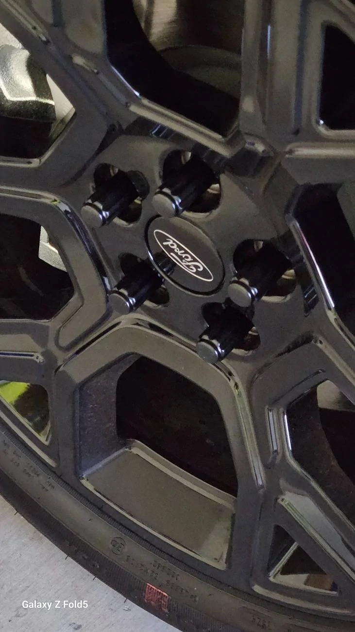 Ford Maverick Escape Take Off Wheels on Lobo 20250417_185812