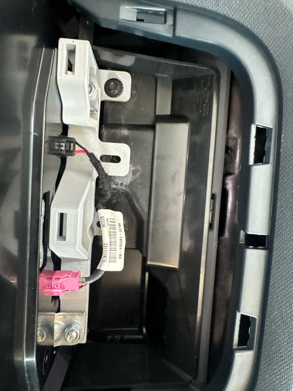 Ford Maverick Sync4 APIM and 13.2" Screen Installation Guide (Lariat Models) tempImagewoepPl