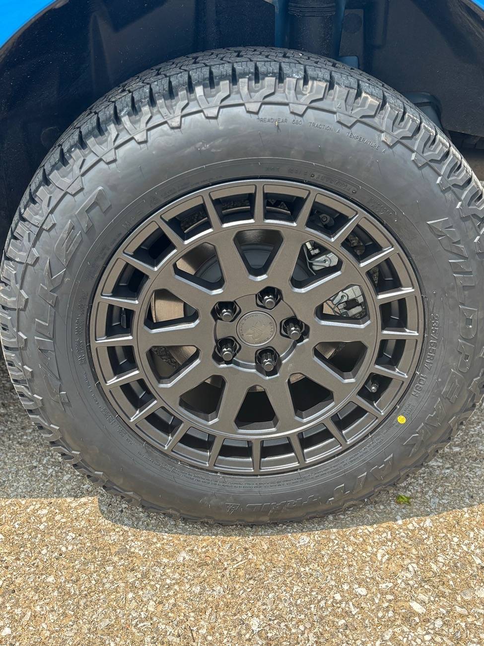 Ford Maverick New Wheels & Tires Installed – Wildpeak AT Trails on Black Rhino Boxers 🔥 IMG_1471