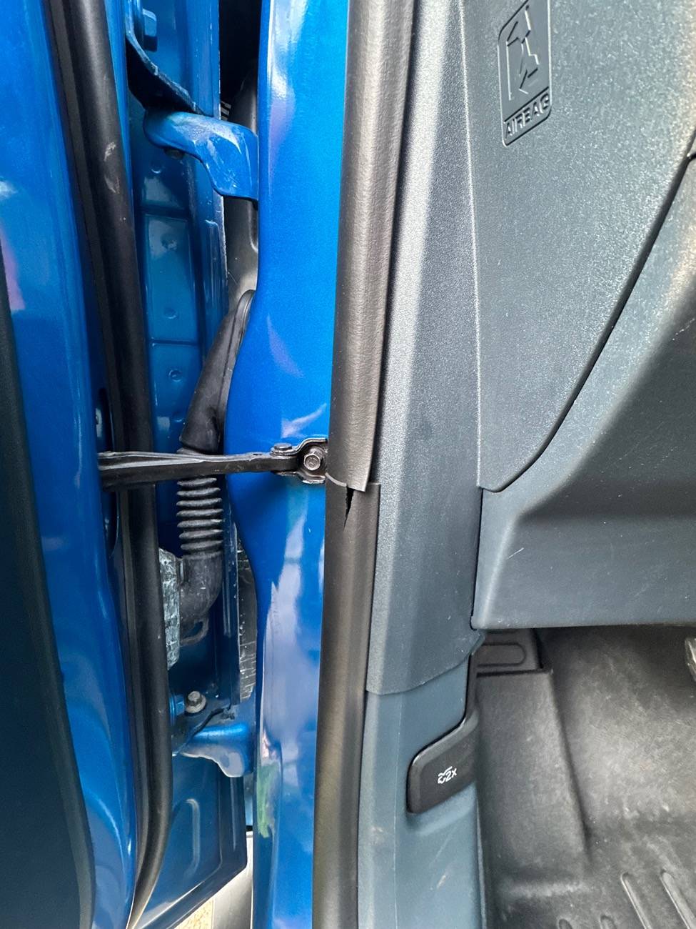 Ford Maverick Need Advice After Ford Dealer did BAD WORK on my Maverick IMG_6174