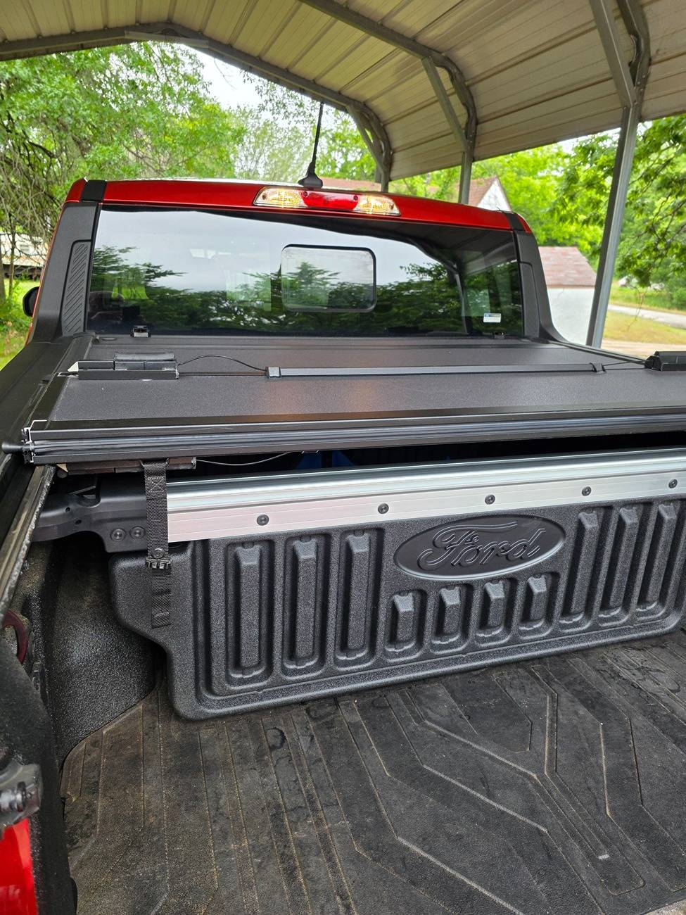 Ford Maverick OEM bed divider & tri- fold bed cover 20250604_165111