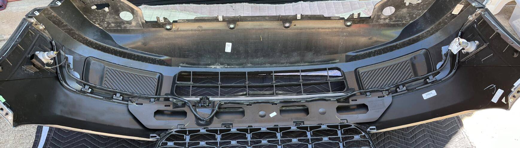 Ford Maverick *Delete* 1749337216053-y0