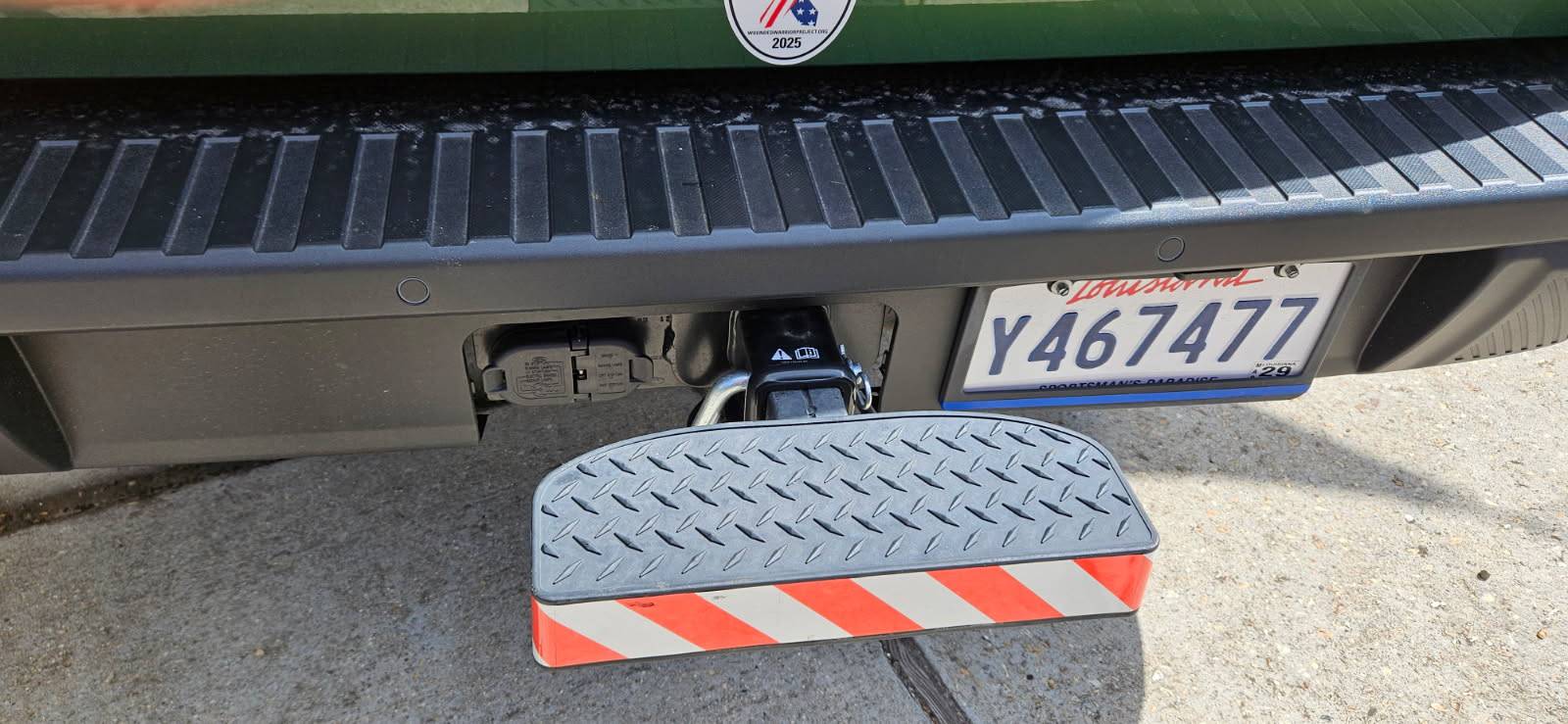 Ford Maverick Tailgate Ladder experience? step 1