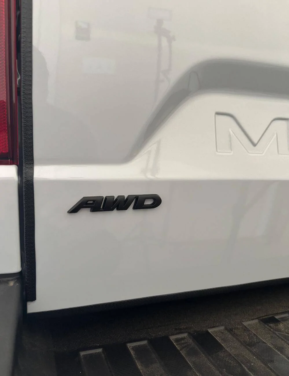 Ford Maverick Show Off Your Badges awd