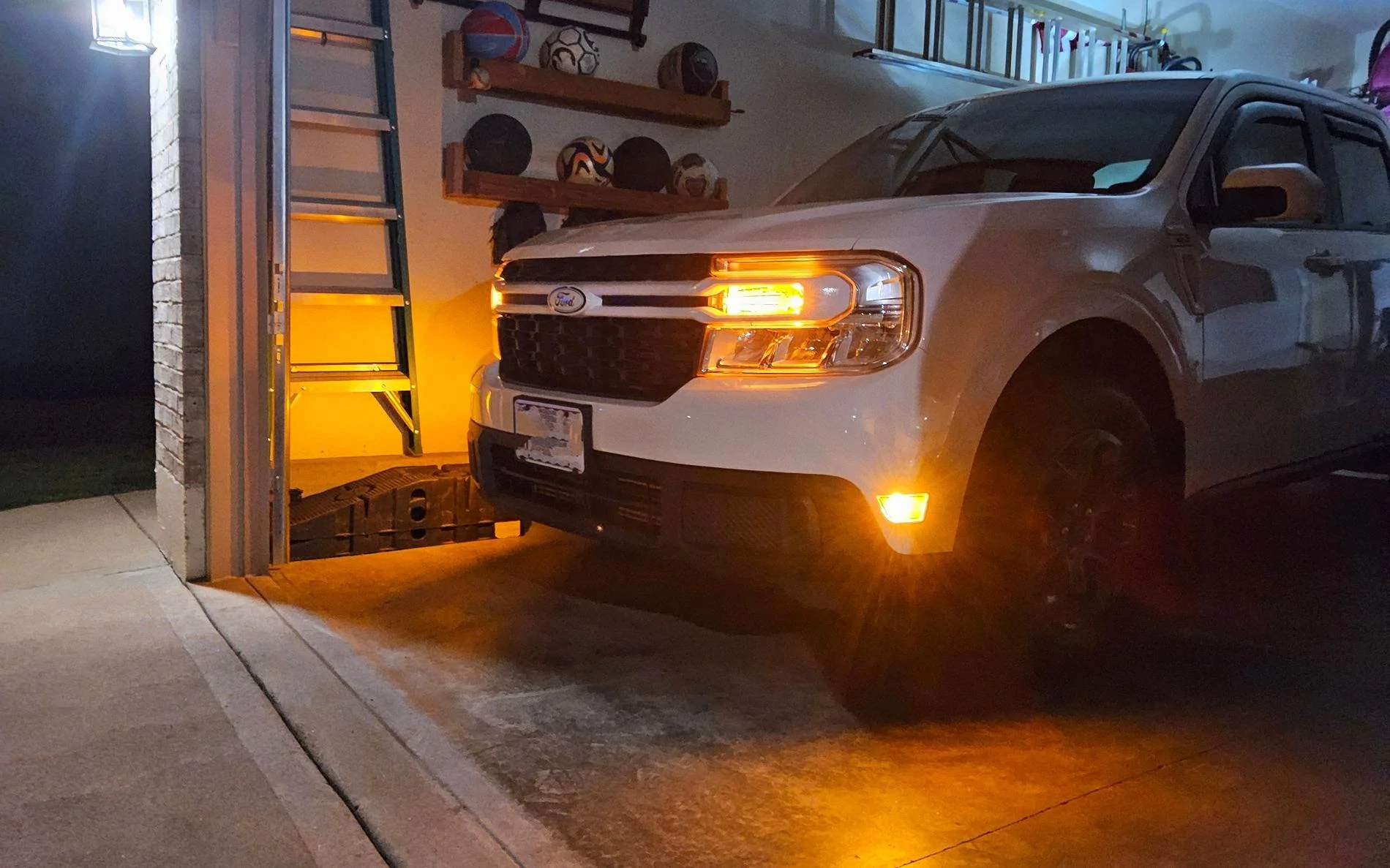 Ford Maverick Clear markers 20250614_220401~2