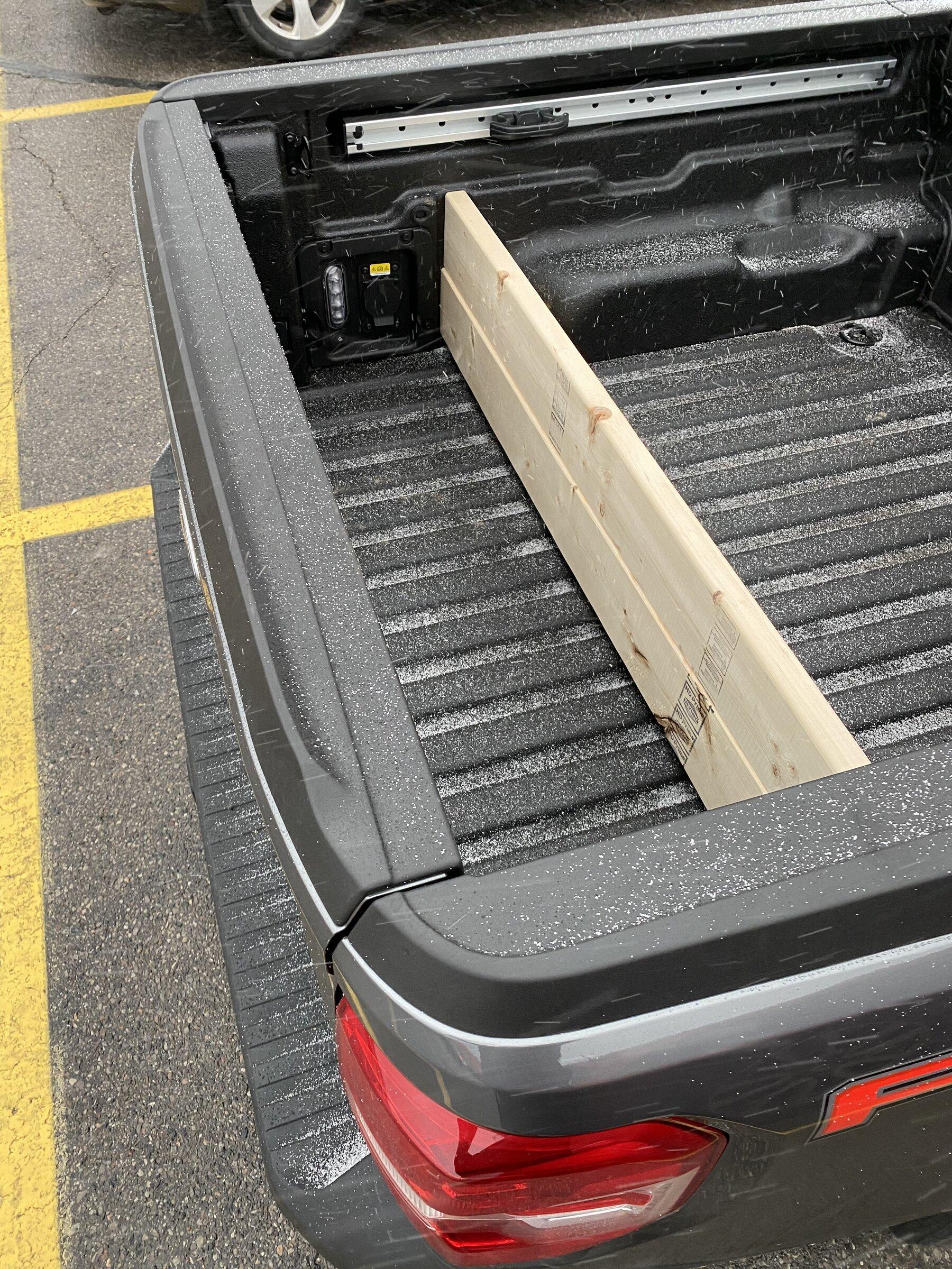 Ford Maverick Flexbed Divider 7B8179AC-3CE4-4192-B95D-029E775E0692