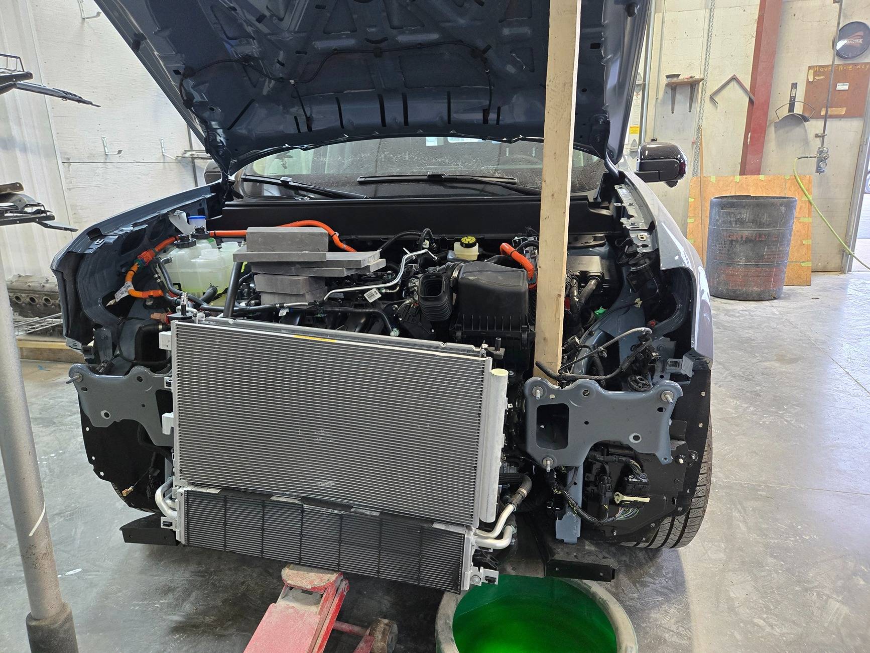 Ford Maverick 2025 Hybrid AWD engine overheated at only 450 miles 20250226_164402