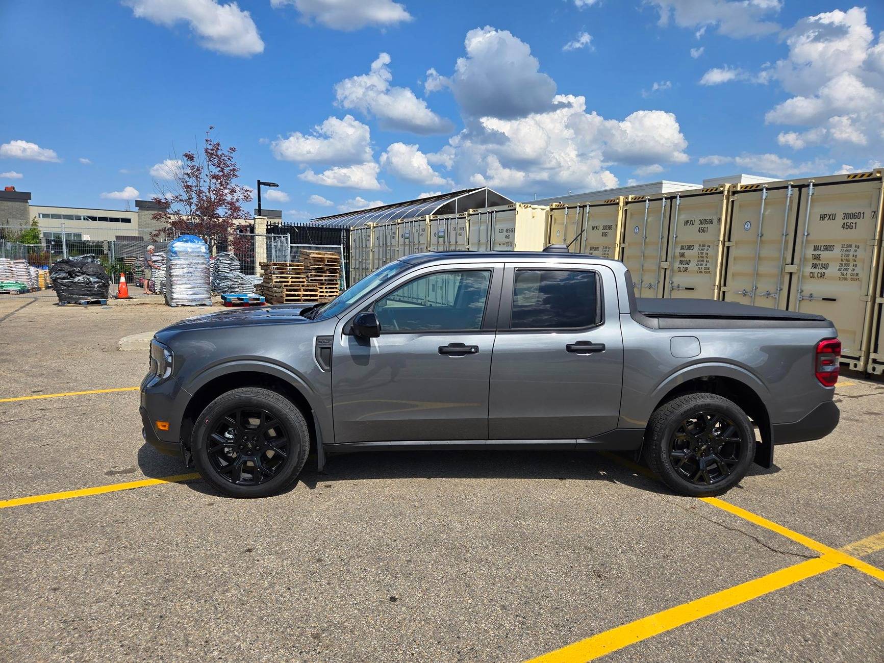 Ford Maverick First Mods on my 2025 XLT Carbonized Grey Appearance Package 1000012723