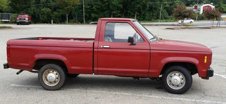 Ford Maverick 1989 Ranger & 2025 Maverick - brothers separated by 36 years short06