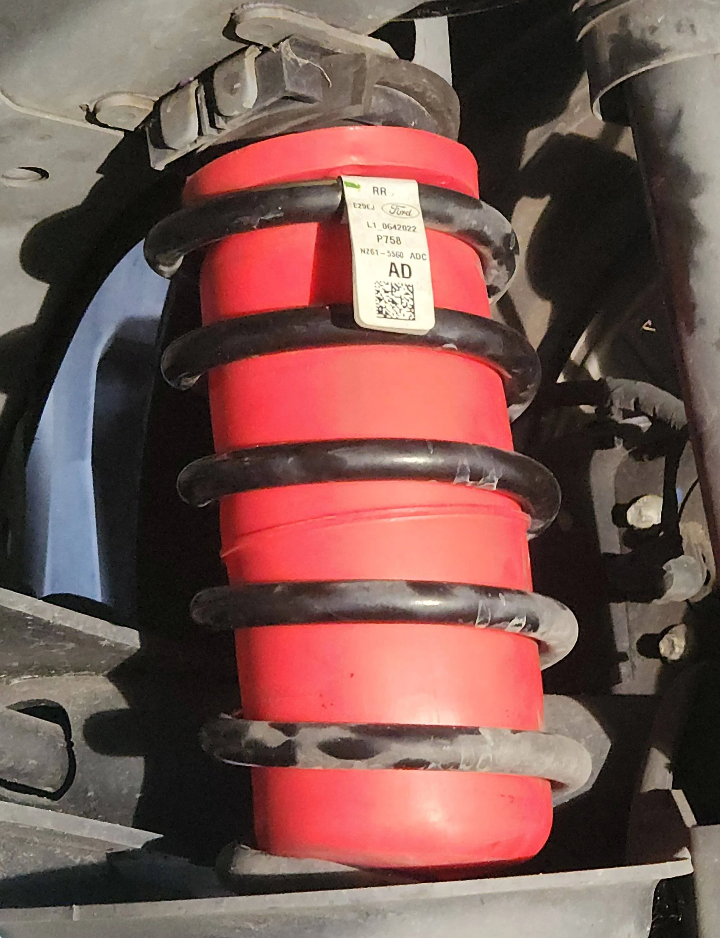 Ford Maverick Air Lift 1000 Air Bag Spring Kit install (2022 Hybrid XL) P4