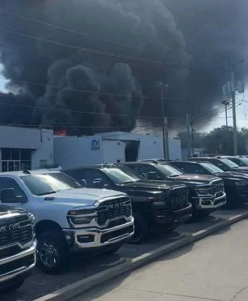 Ford Maverick Multi-alarm fire at KY CDJR dealership image000000