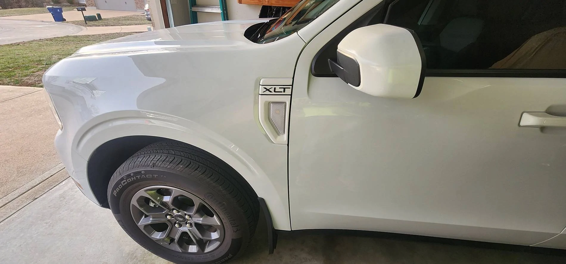 Ford Maverick New Mabett Side Marker Paint and Installation 20250303_170101