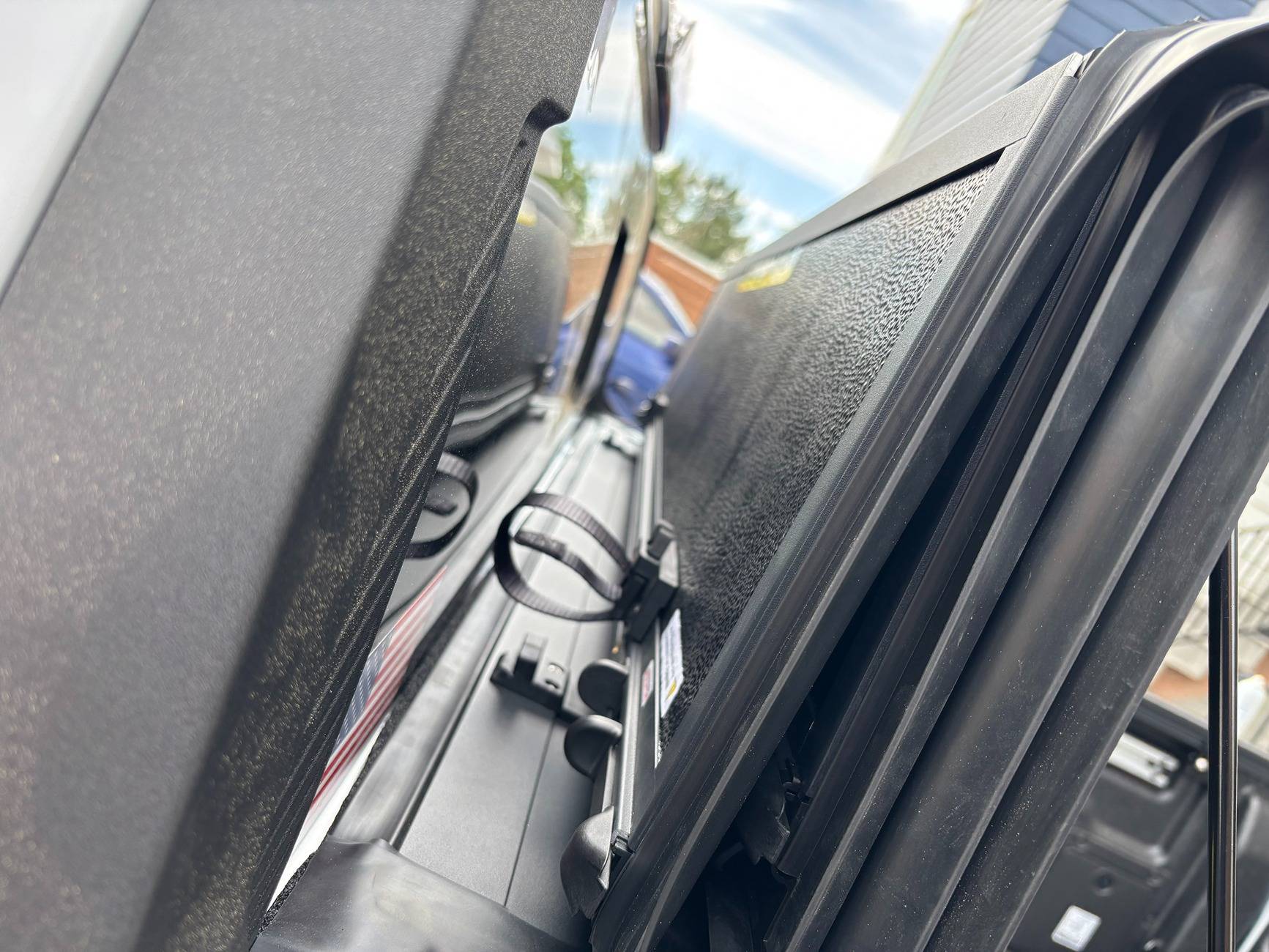 Ford Maverick Leer HF650M Tonneau Cover HALF PRICE at Amazon IMG_0340