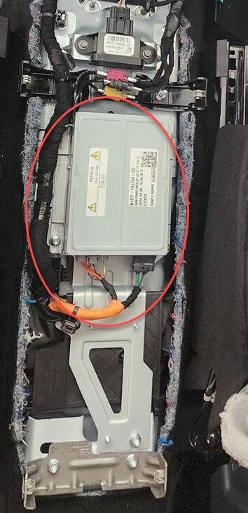 Ford Maverick Bed and Console plugs not working 1751211947765-5n