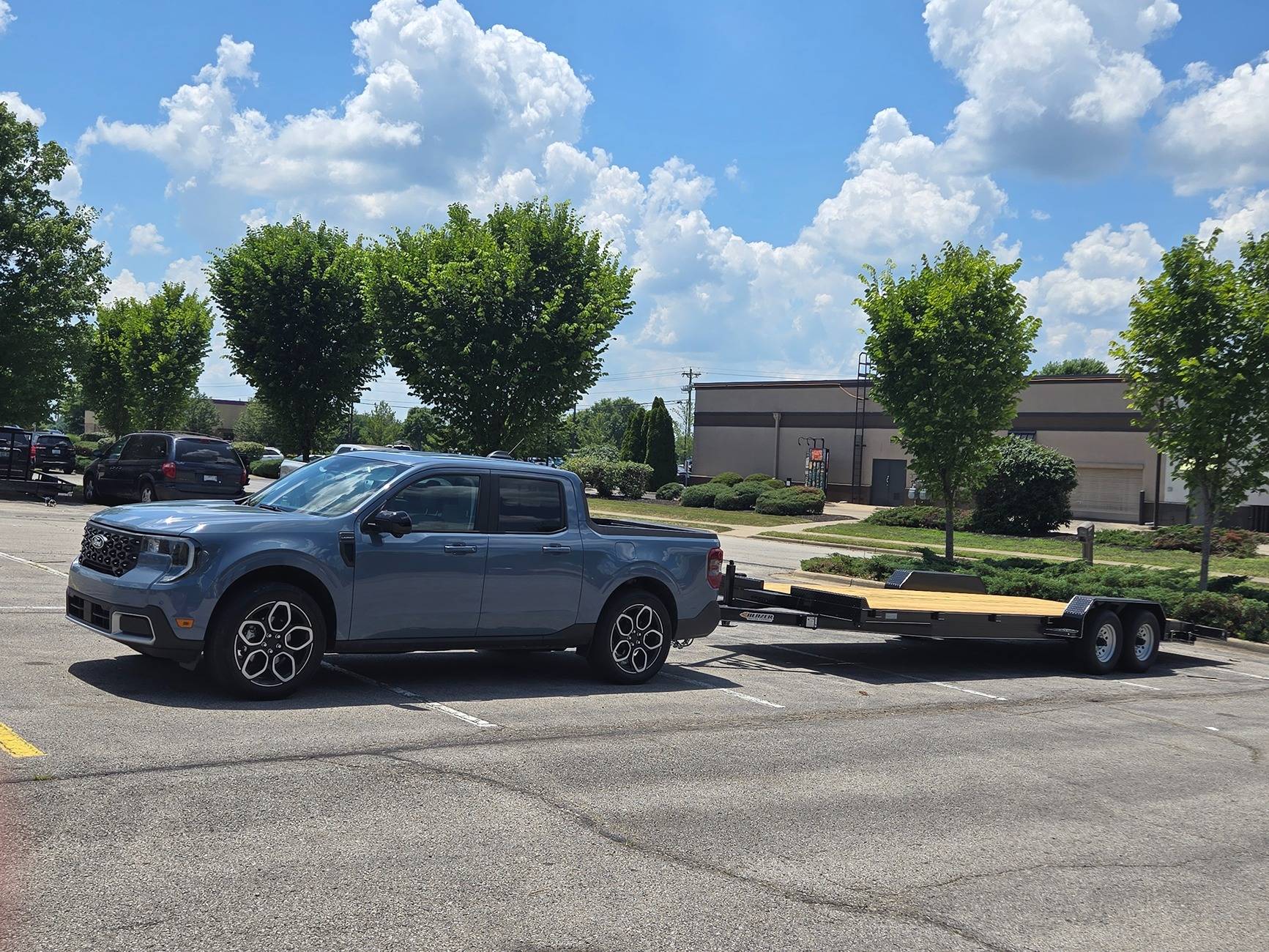 Ford Maverick 2025 Hybrid AWD engine overheated at only 450 miles 17516518458052969698458507829957