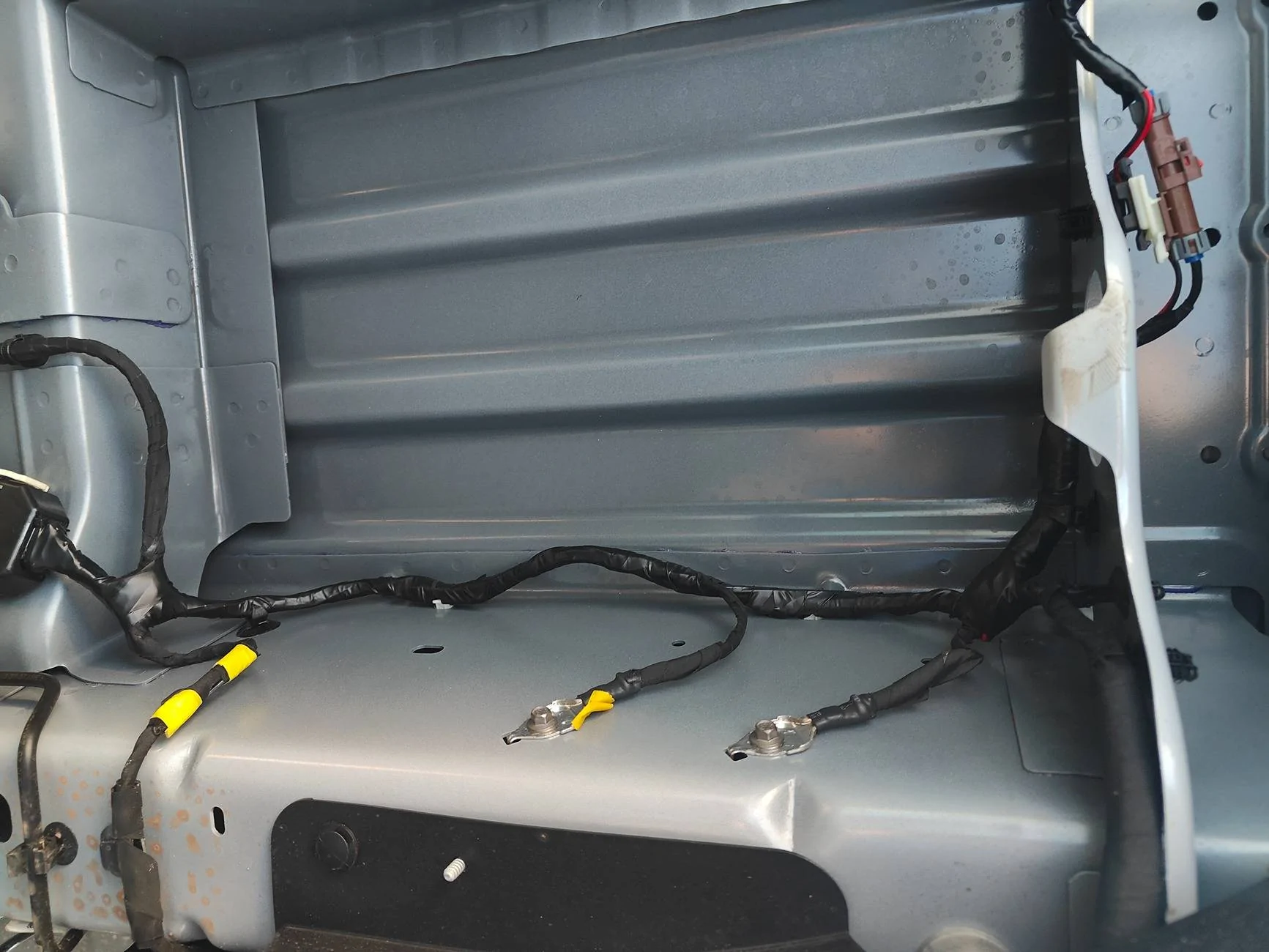 Ford Maverick Small 4th July project.... Installed Power Tailgate Lock for 2025 XL. IMG20250704152604