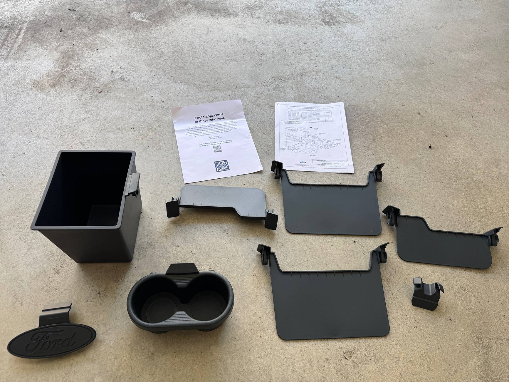 Ford Maverick OEM Ford Fits Kit + Bed Tie downs IMG_8592