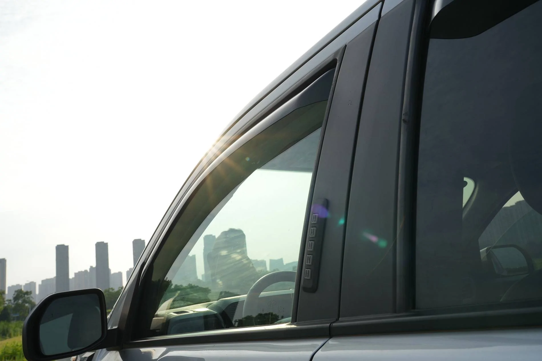 Ford Maverick Mabett Visor Rain Guards Available Now! DSC06694