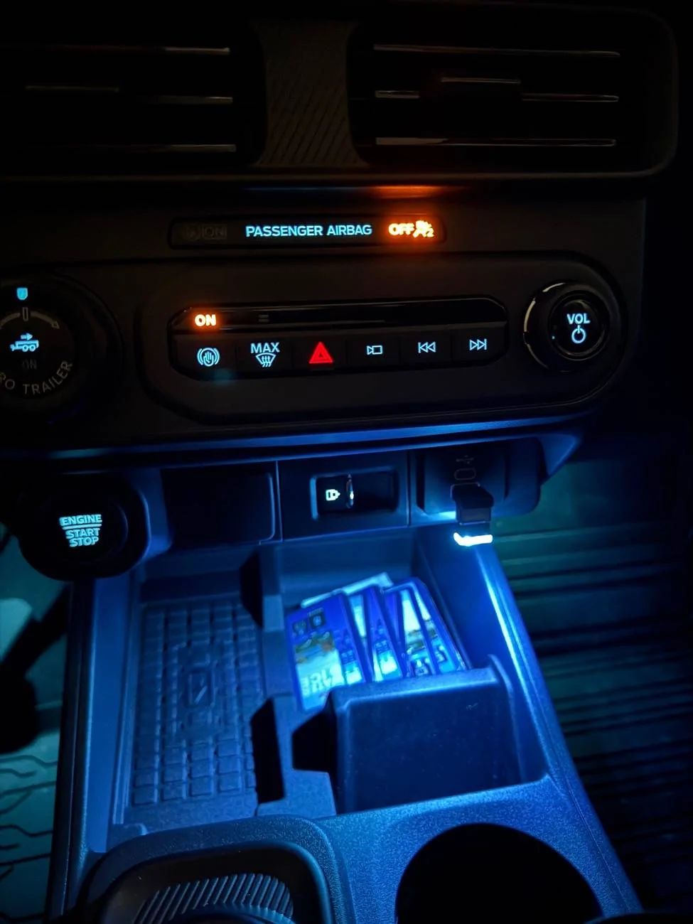 Ford Maverick Easy solution for center console ambient light IMG_1823