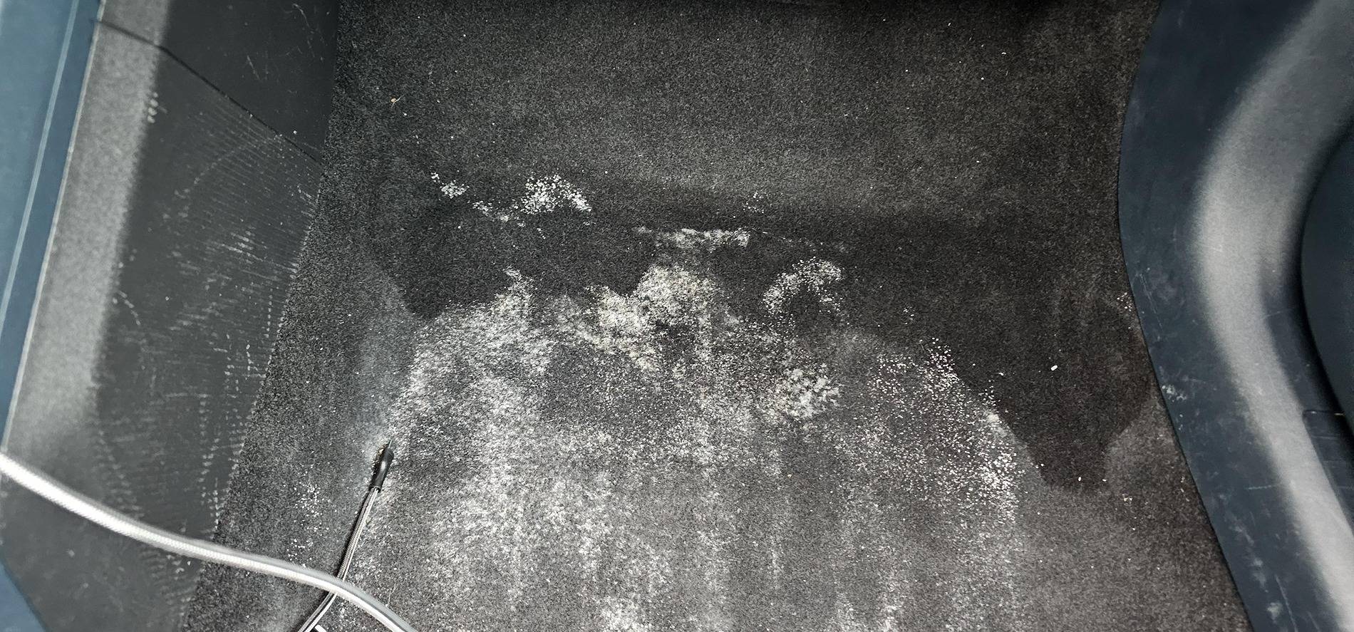 Ford Maverick Cowl leaking but not a recall yet .... dr3d1mllz46d1 - Copy
