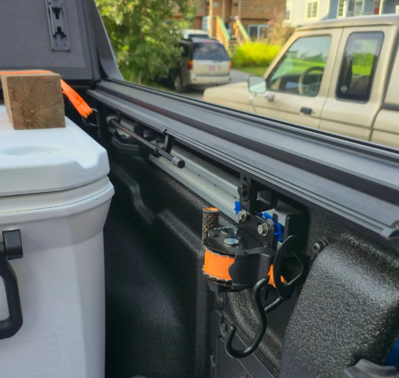 Ford Maverick Mabett Retractable Ratchet Straps Installed Mabett Retractable Ratchet Straps e 20250715_193624[1]
