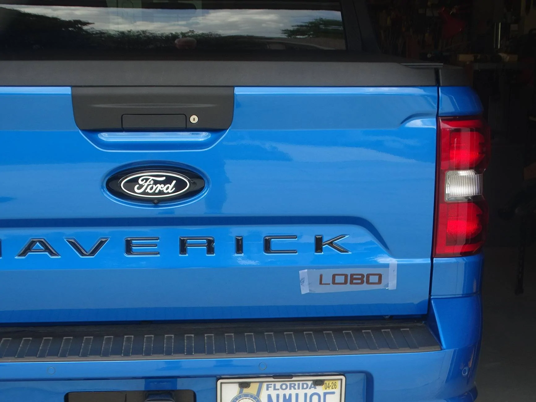 Ford Maverick LOBO logo DSC04766