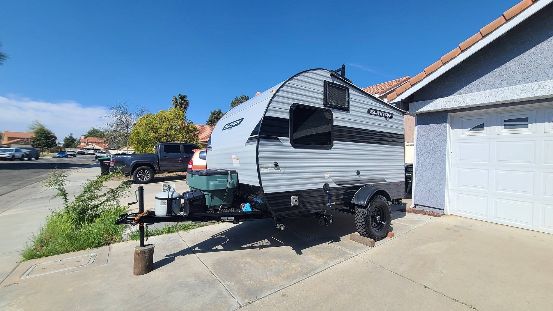 Ford Maverick 4K tow package pulling an RV 20250410_153735