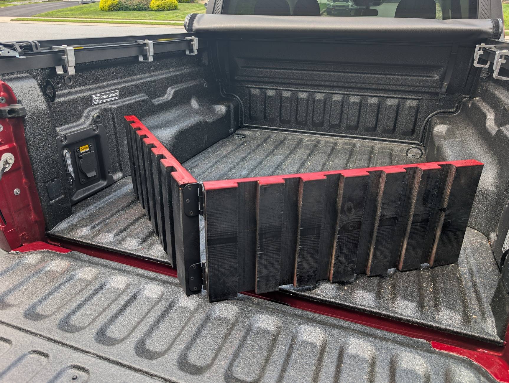 Ford Maverick Custom flexible bed divider DIY (credit to psuarmy for idea) PXL_20250725_173910111
