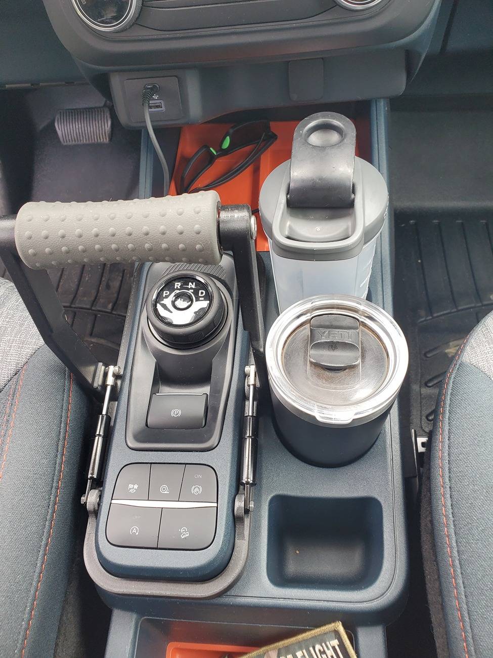 Ford Maverick Gear shift hand rest DIY 20250727_111432