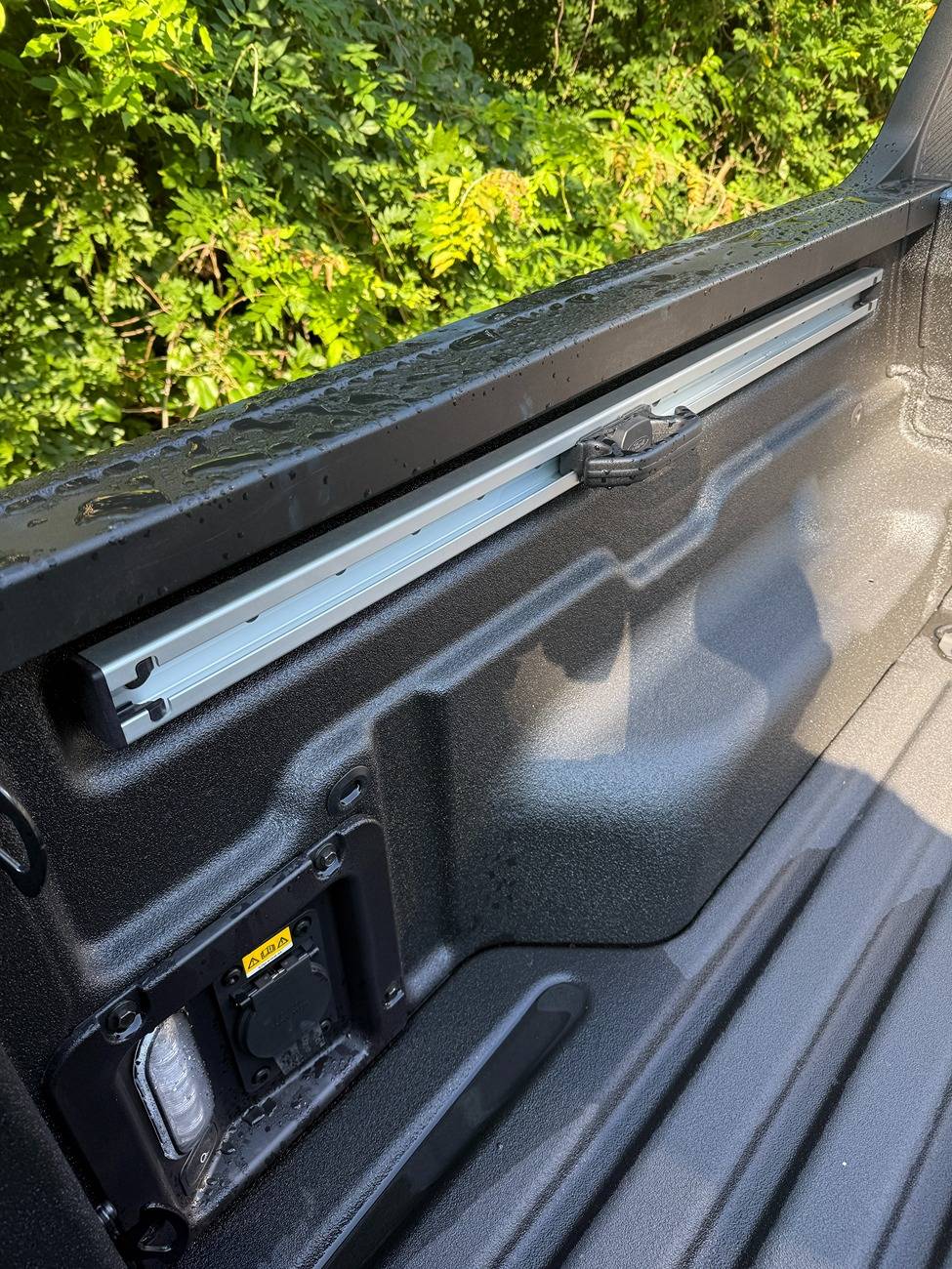 Ford Maverick Question about bed covers & utility rails IMG_4172.JPG