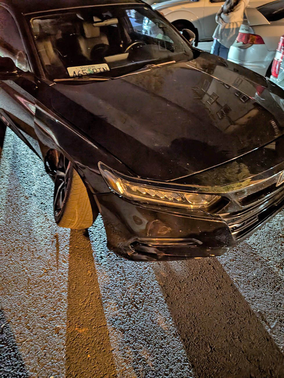 Ford Maverick Maverick Hitch vs Honda Accord 1000010712