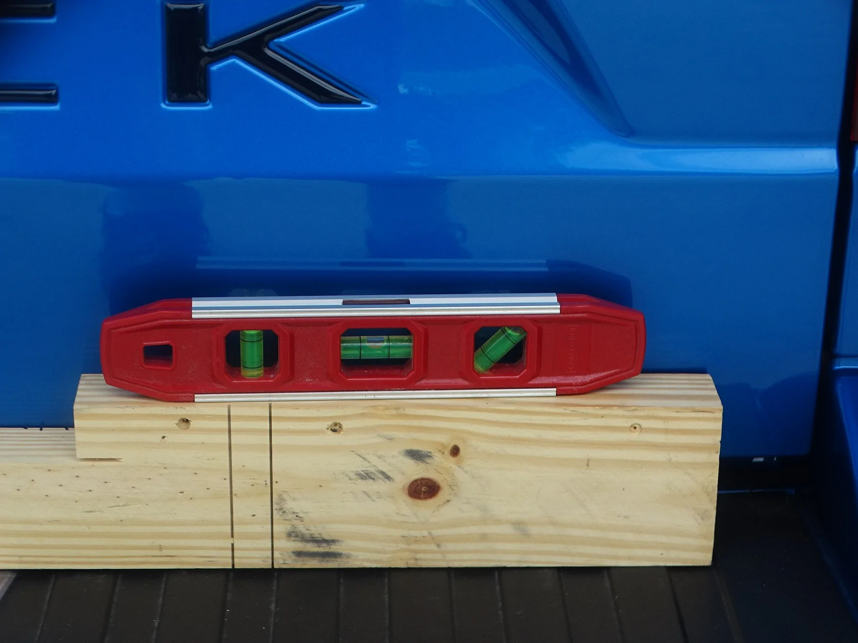 Ford Maverick LOBO logo installed DSC04792
