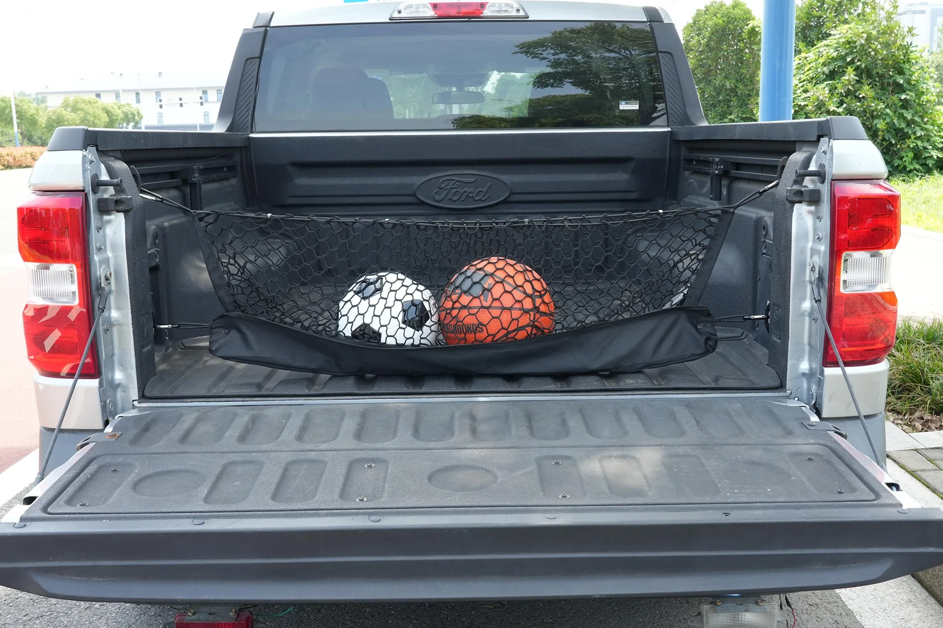 Ford Maverick Keep Your Truck Bed Tidy—Mabett Rear Bed Cargo Net Is Here! DSC01543