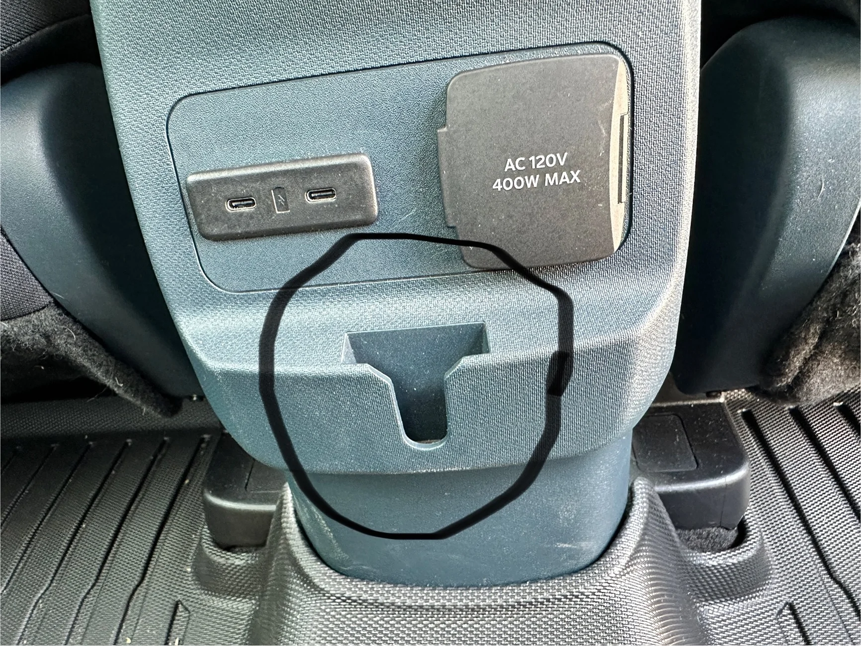 Ford Maverick Console in my 2025 Maverick XLT IMG_2185