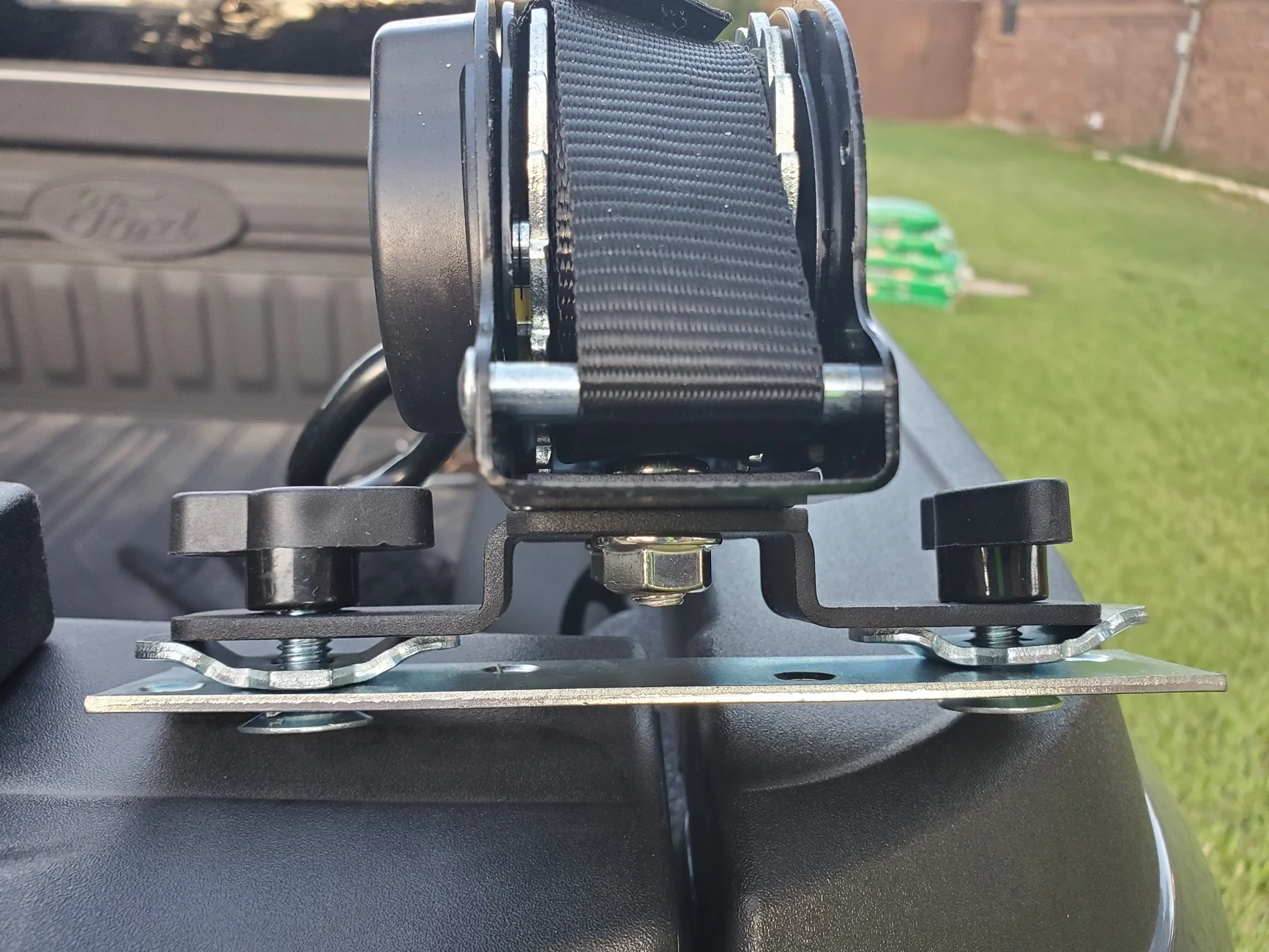 Ford Maverick Retractable Ratchet Strap for Bed Rails 20250707_195106