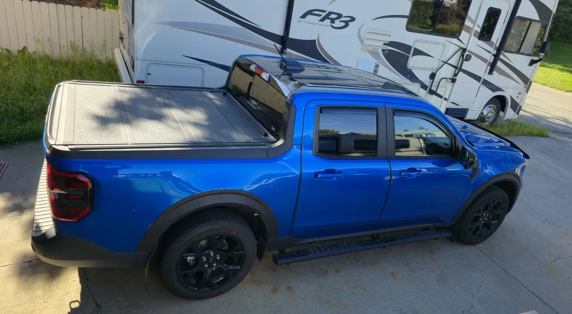 Ford Maverick Pic request: 2025 Maverick WITH hood bug deflector installed 1754419945070-09