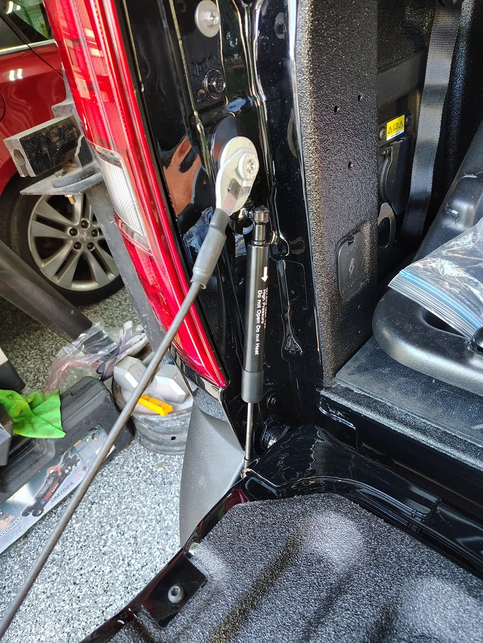 Ford Maverick Ford's Best $50 part is the Tailgate Assist! IMG_20250806_190500922_HDR